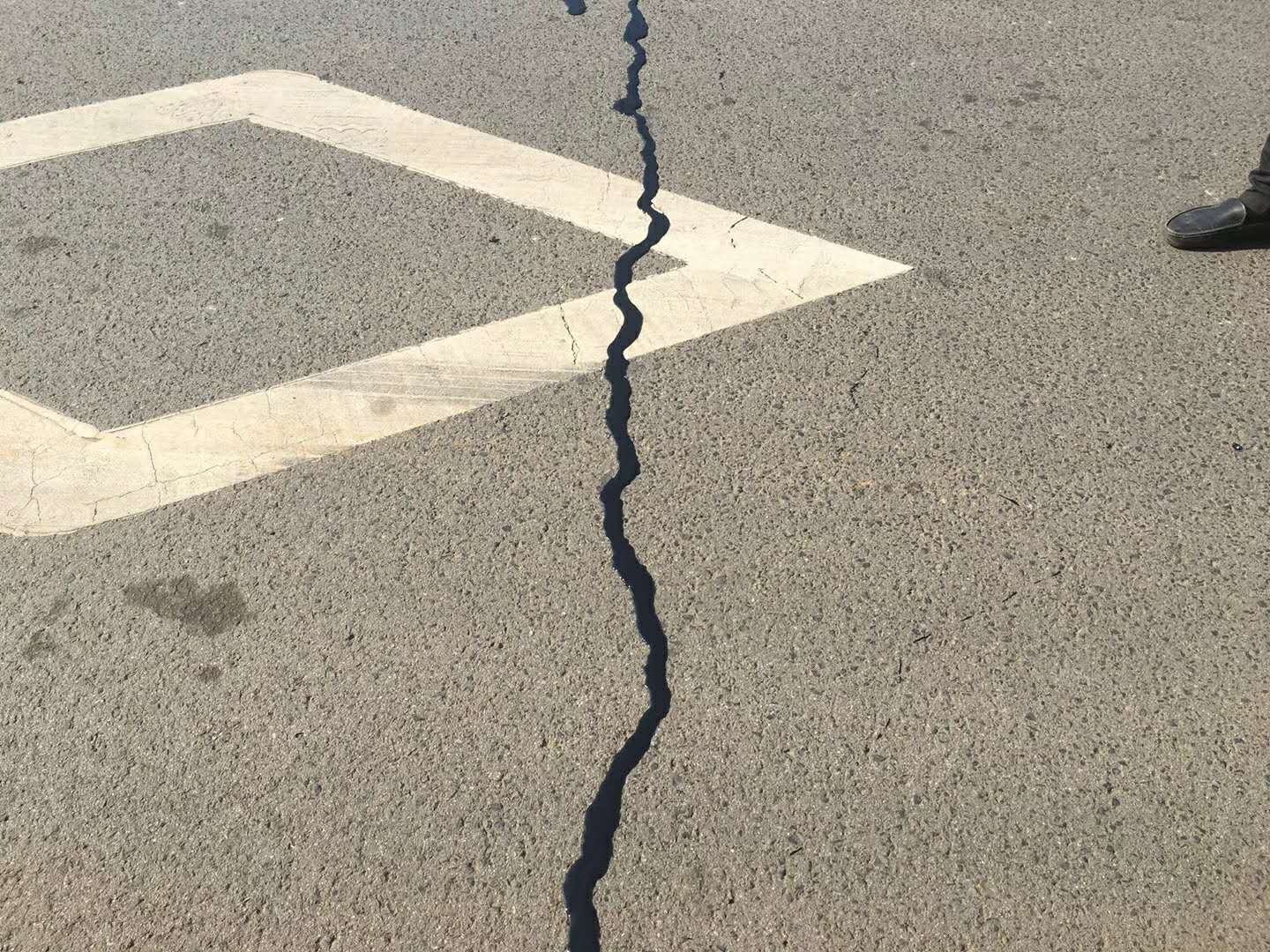 冷补沥青公路路面的建设特点